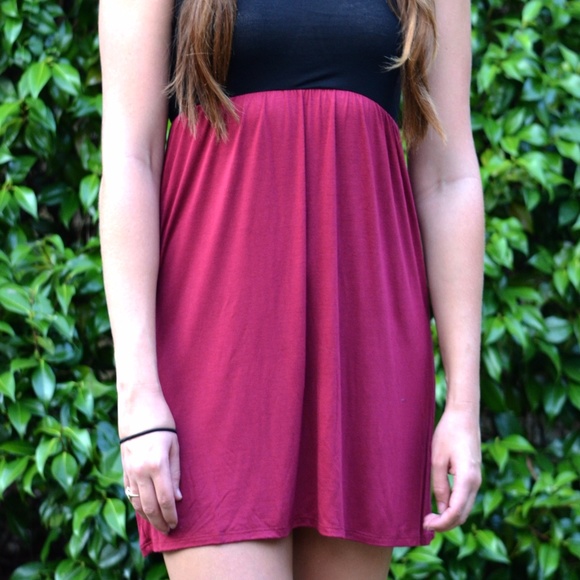 Sale! Burgundy & Black Bow Back Dress - Picture 2 of 4